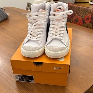 Nike Blazer Mid ‘77 VNTG